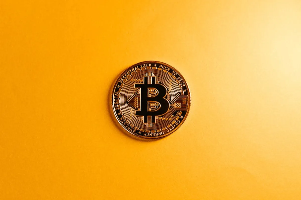 Bitcoin vs Gold: How Investors Compare Digital and Traditional Assets