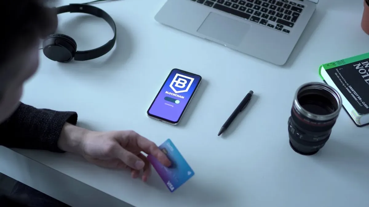 Blockchain for Ecommerce: Practical Use Cases