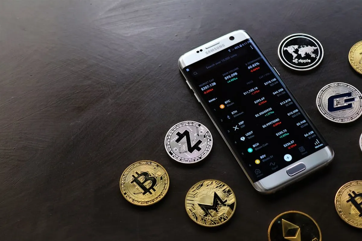 Crypto Ecommerce: How Online Stores Can Accept Digital Payments