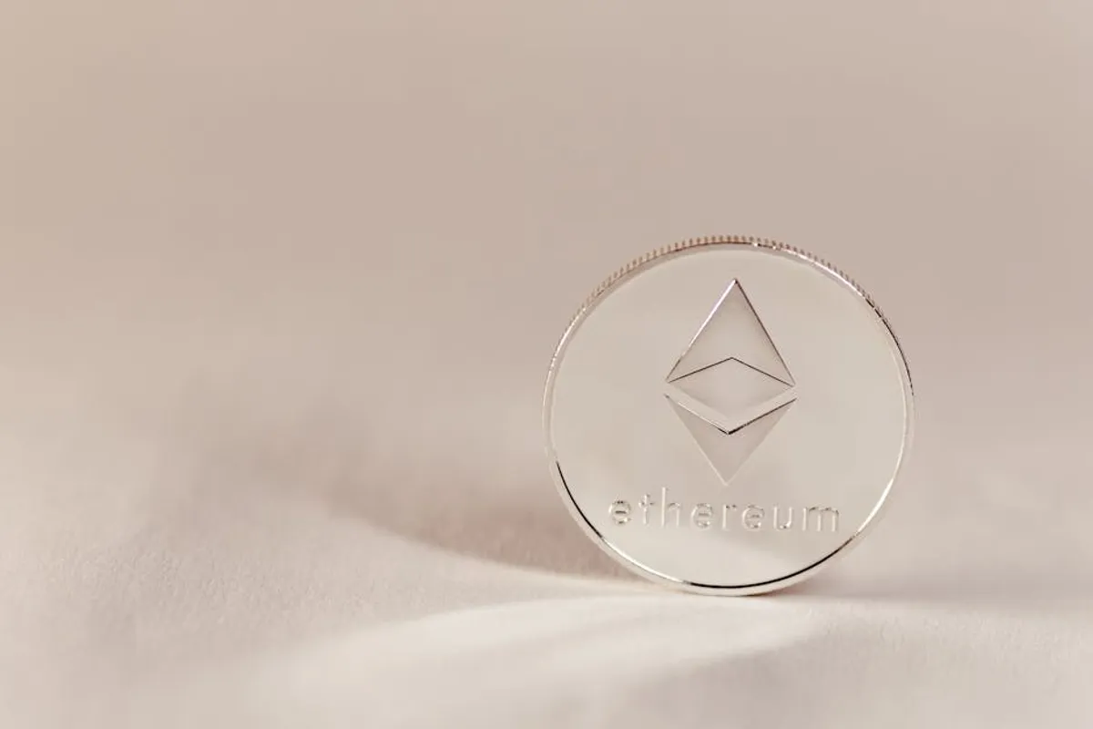 How to Track Ethereum Price Trends Before Buying