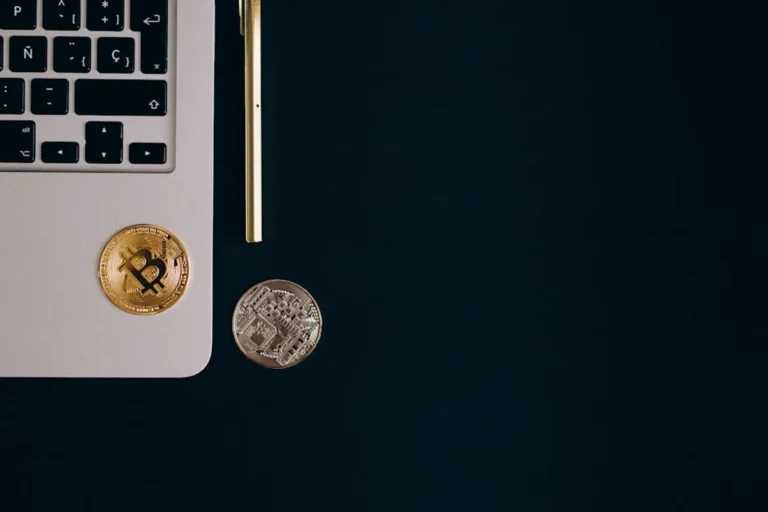 Stablecoins Explained: How They Work in Online Payments